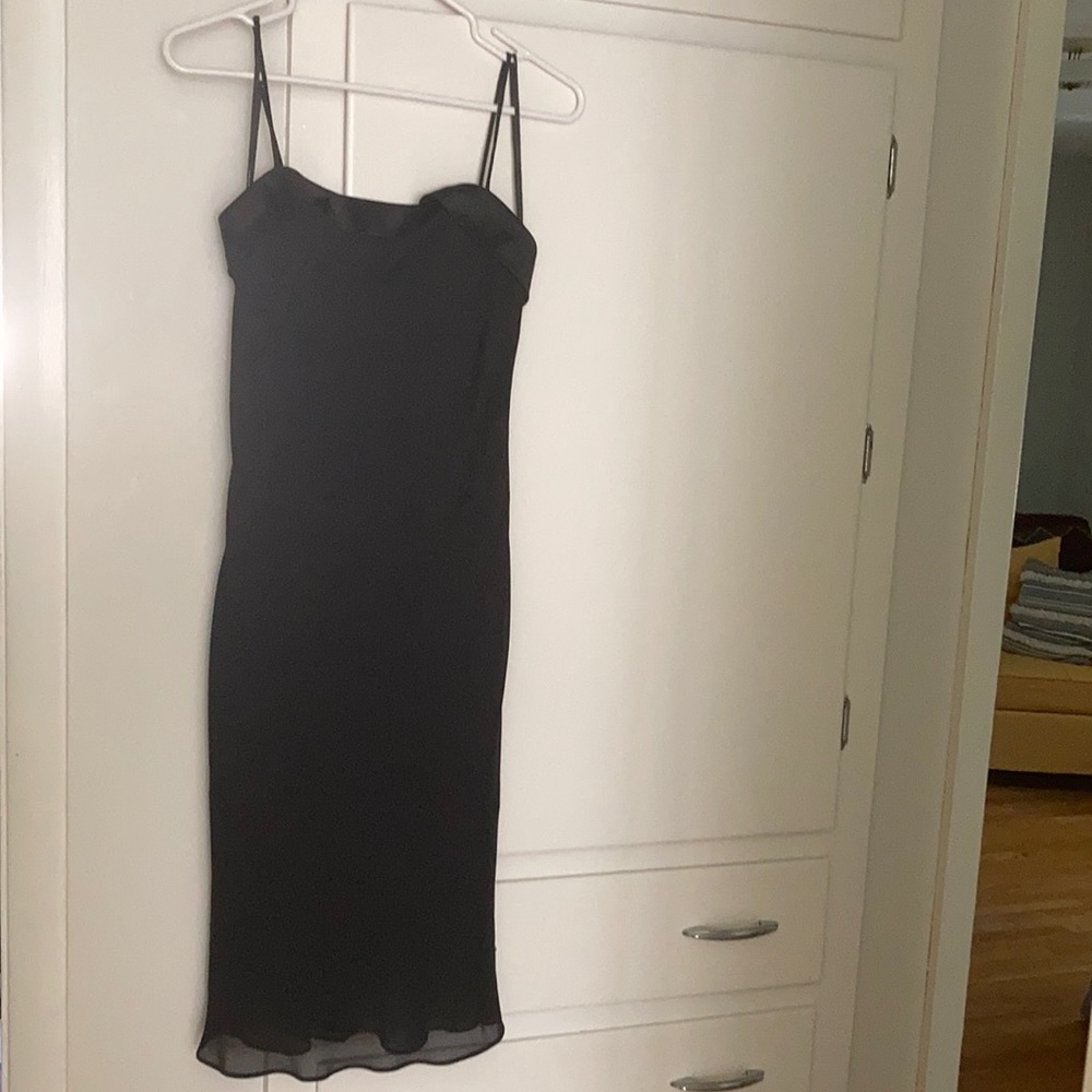 Little black dress - Jump by Wendye Chaitin